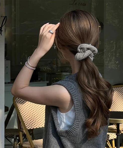 シュシュ 編み 秋冬 ニットヘアゴム レディース ヘアアレンジ 簡単髪留め 髪飾り まとめ髪 お団子 シンプル お洒落 フェミニン 大人 可愛い 女子会 99QNSP-011